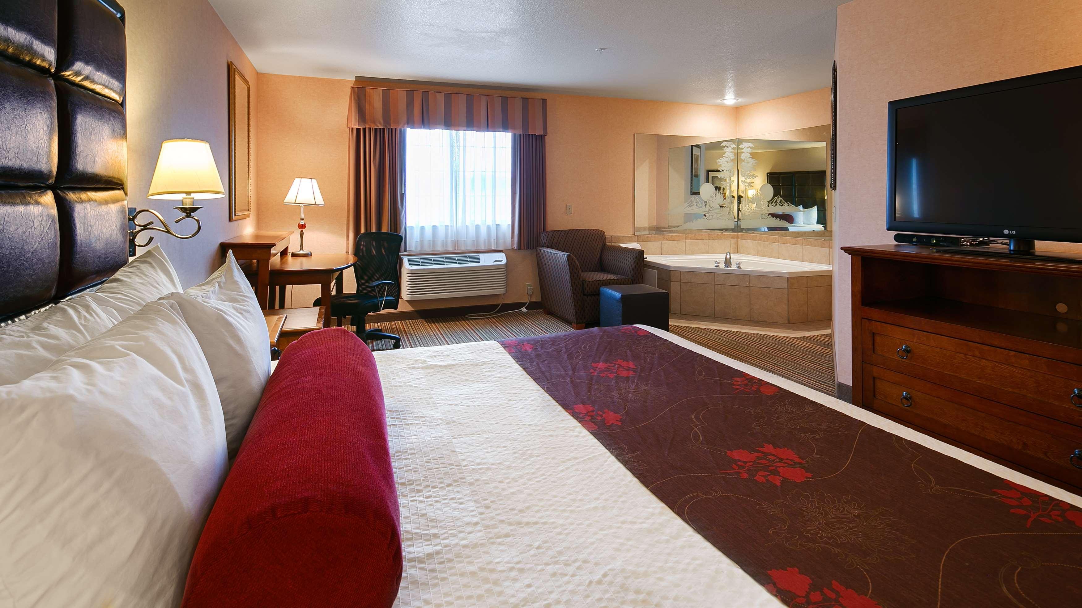 Best Western Plus Rama Inn & Suites La Grande Extérieur photo