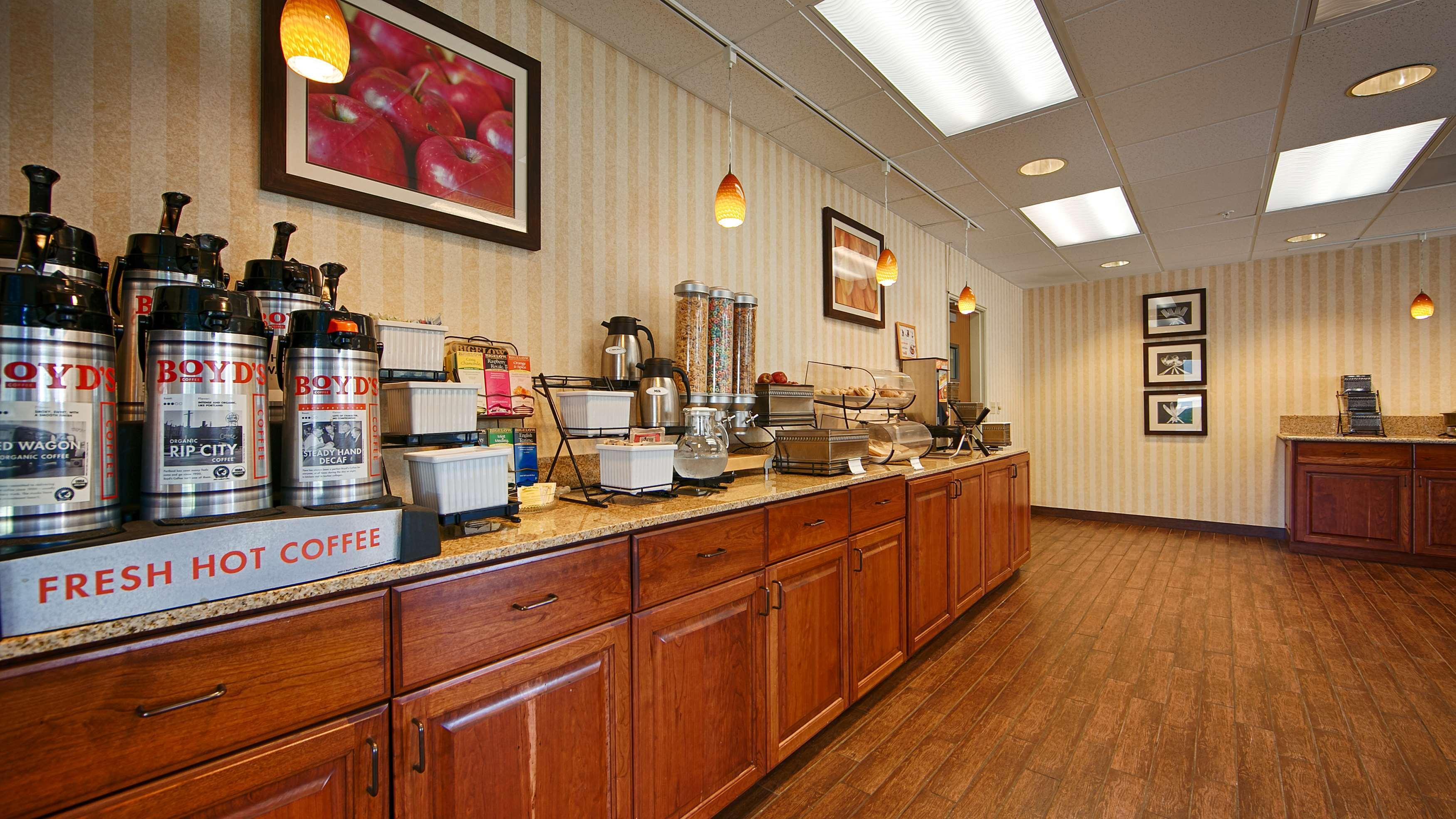 Best Western Plus Rama Inn & Suites La Grande Extérieur photo