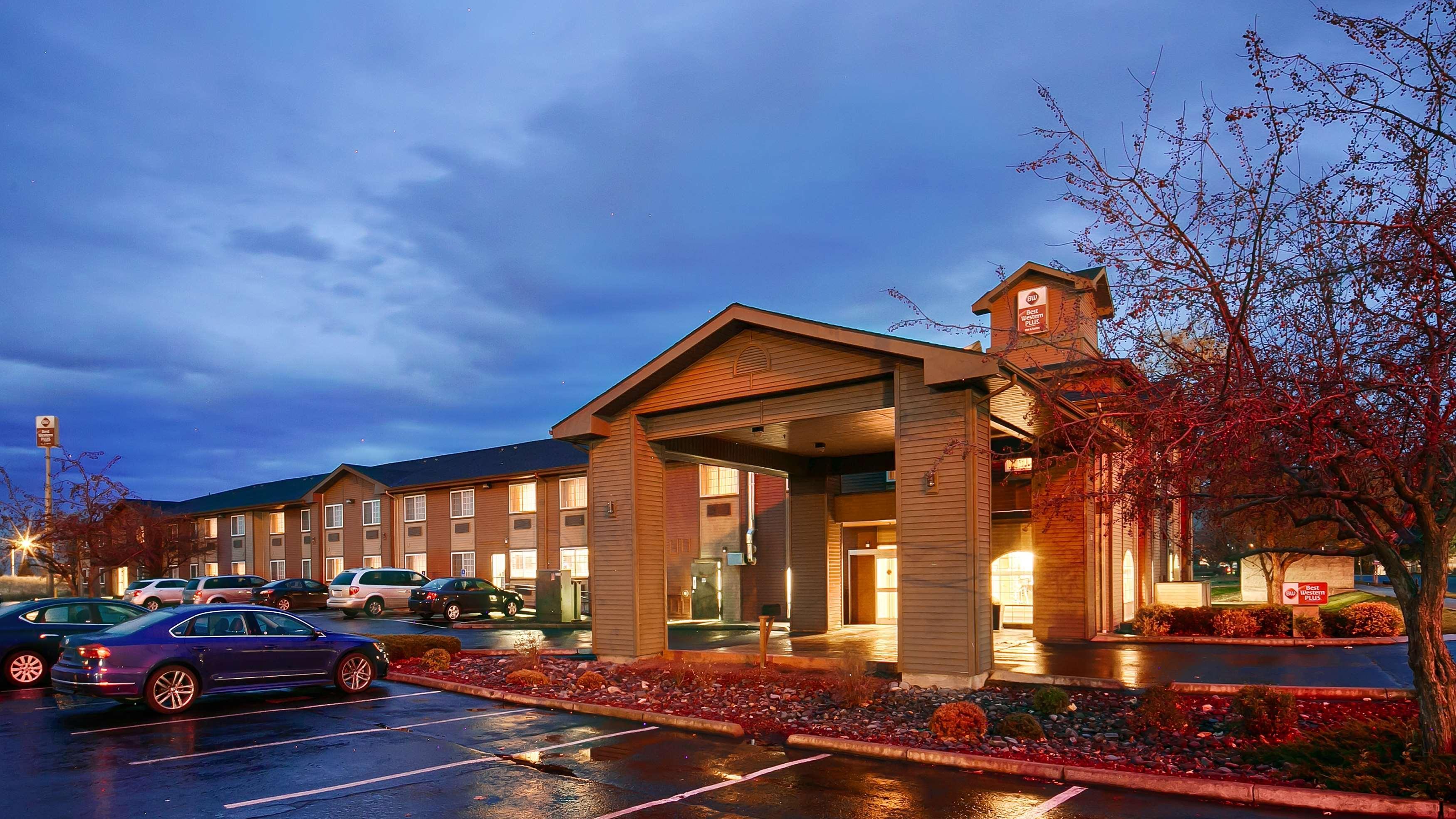 Best Western Plus Rama Inn & Suites La Grande Extérieur photo