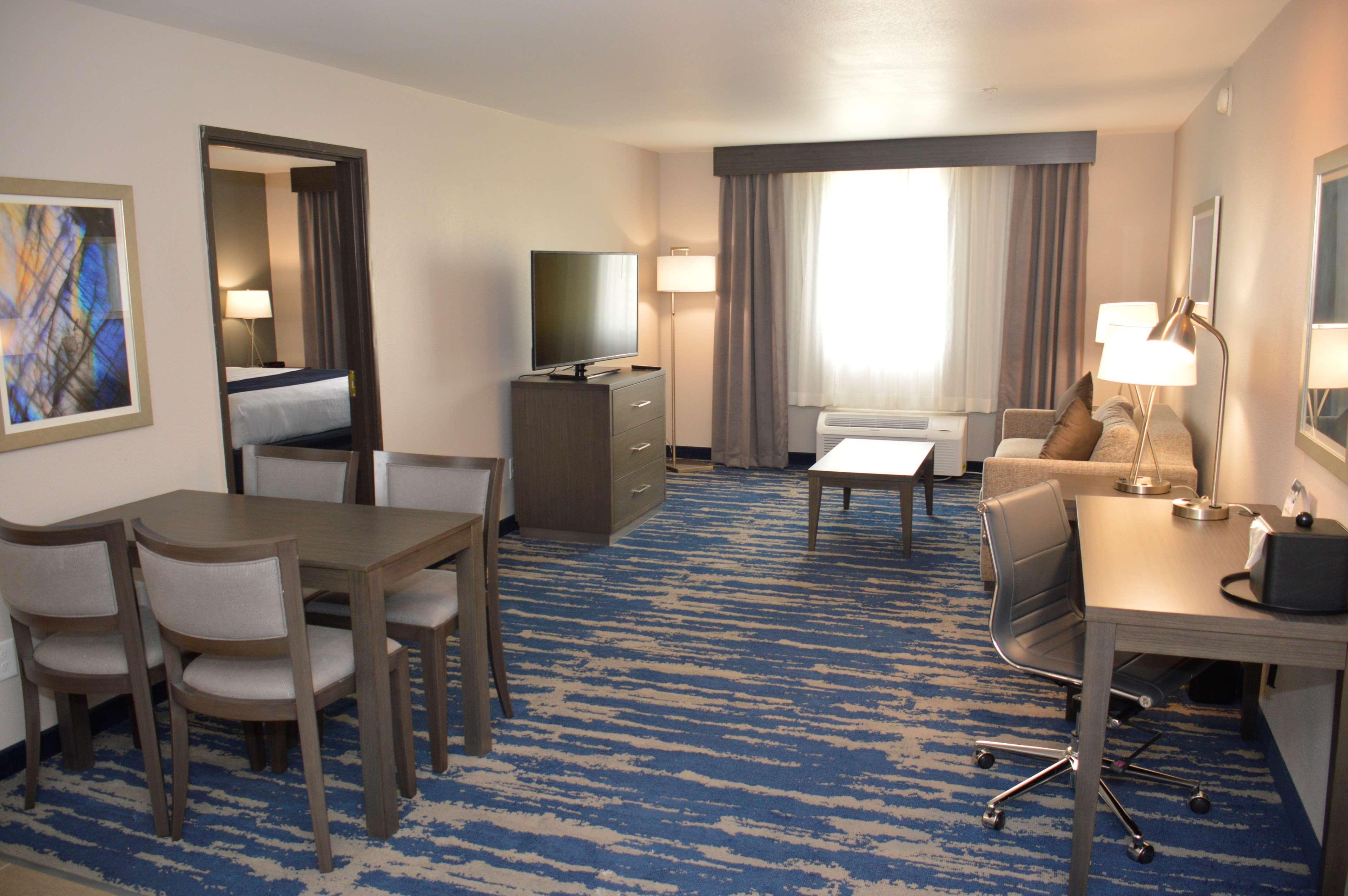 Best Western Plus Rama Inn & Suites La Grande Extérieur photo